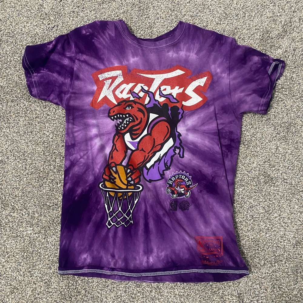 Small purple Raptors shirt